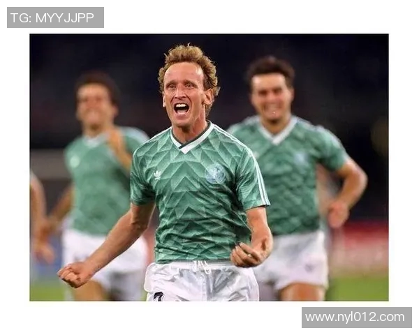 西德足球传奇球员实力排名回顾 经典球星巅峰表现全面解析